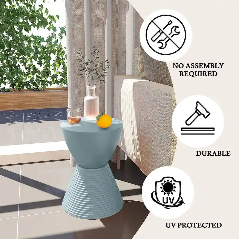 Table d'appoint ronde Boyd avec base nervurée et couvercle amovible, idéale pour le salon et la chambre.