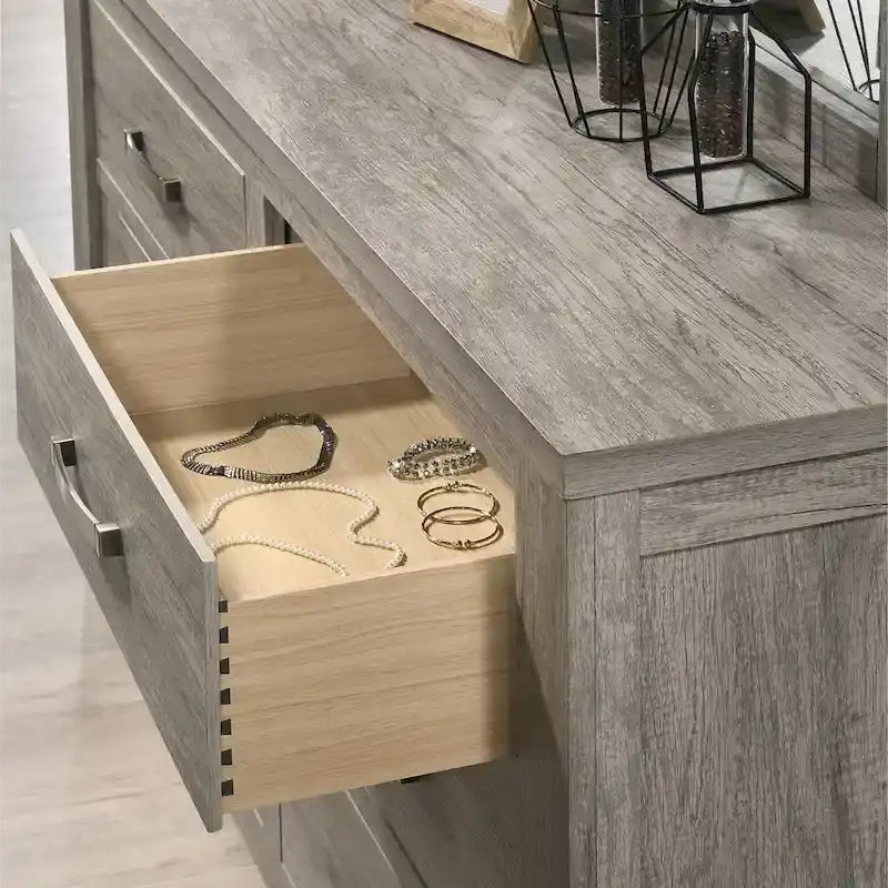 Ensemble de chambre à coucher contemporain Roundhill Furniture Floren en bois gris vieilli, comprenant un lit à panneaux, une commode, un miroir, une table de chevet et une commode