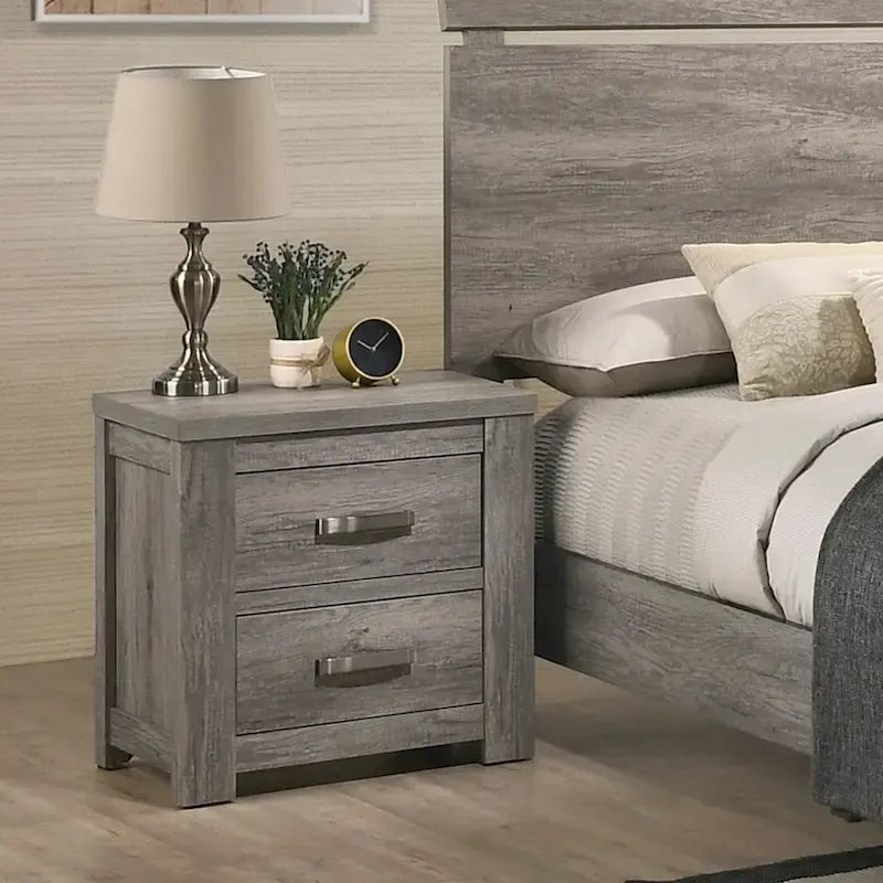 Ensemble de chambre à coucher contemporain Roundhill Furniture Floren en bois gris vieilli, comprenant un lit à panneaux, une commode, un miroir, une table de chevet et une commode