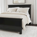 Lit Queen en bois noir Oak Park, table de chevet et commode par Homestyles